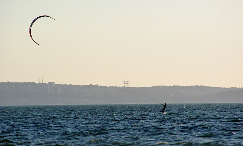 Kite surf